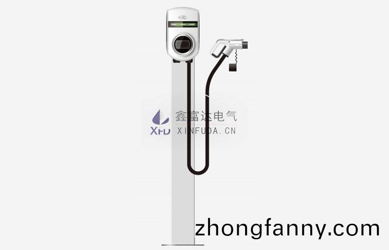 C10係列-7KW智(zhi)能交流(liu)立柱(zhu)式(shi)充電樁【鑫(xin)富達充電】 C10係列-7KW智(zhi)能交流立柱式充電樁【鑫富達充電】